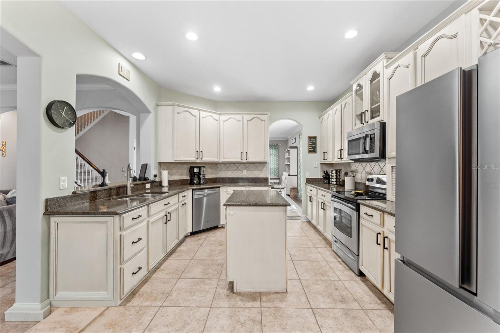 Image 11 of 41 For 9760 Osprey Landing Drive