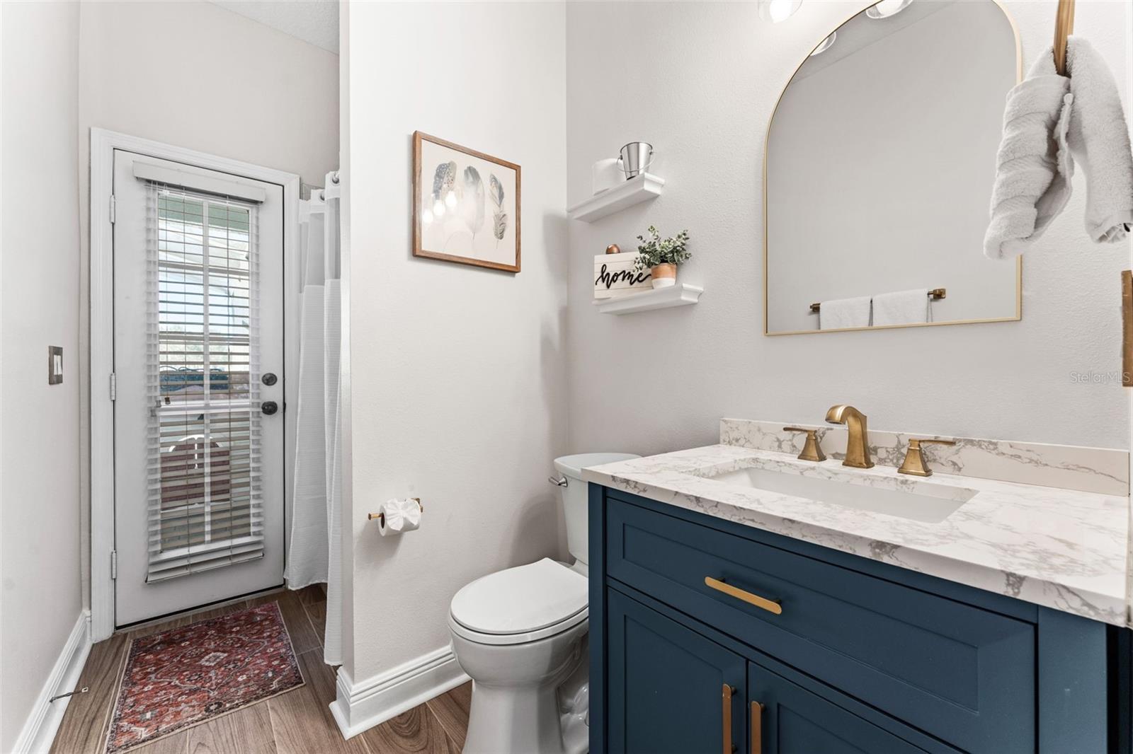 Image 17 of 41 For 9760 Osprey Landing Drive