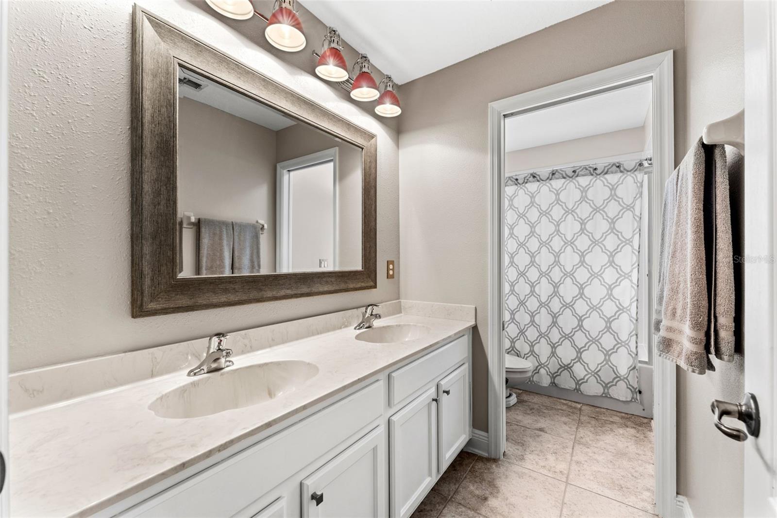 Image 20 of 41 For 9760 Osprey Landing Drive