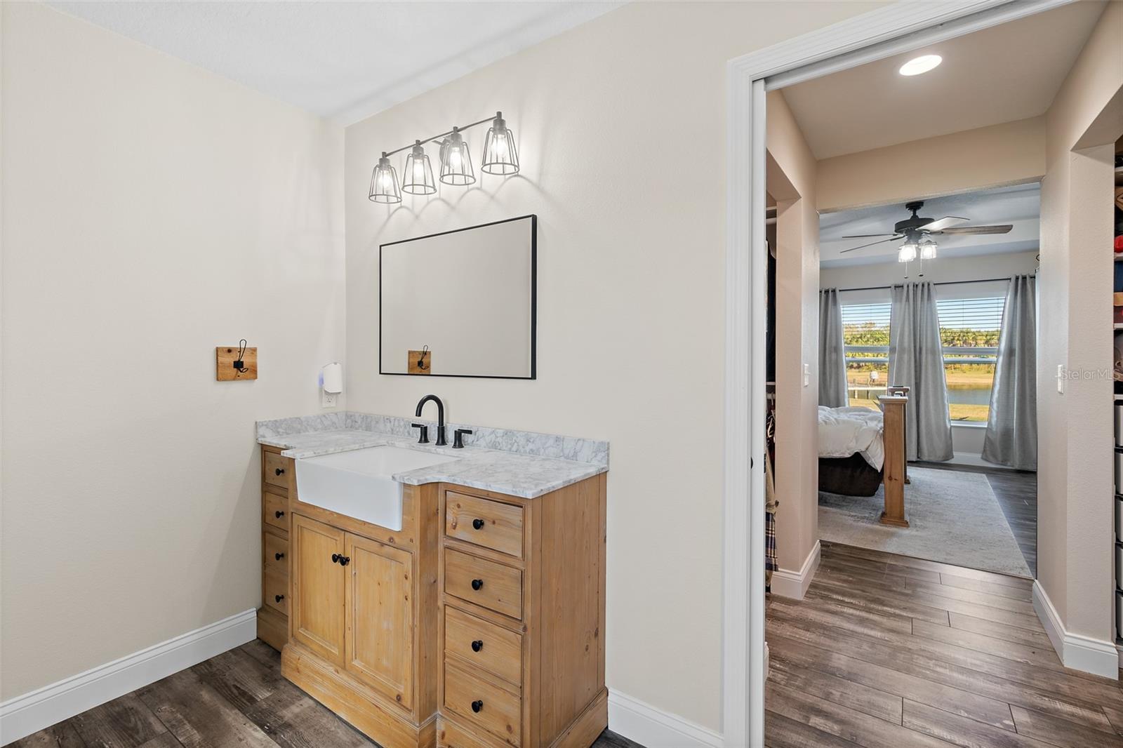 Image 13 of 58 For 3440 Hammock Road