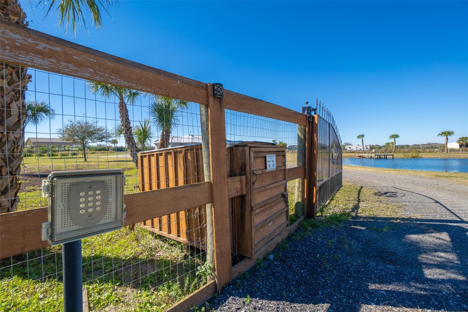 Image 21 of 58 For 3440 Hammock Road