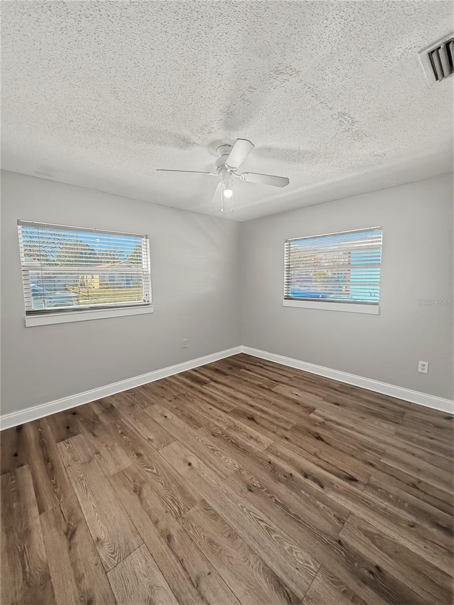 Image 16 of 22 For 219 Bennett Street