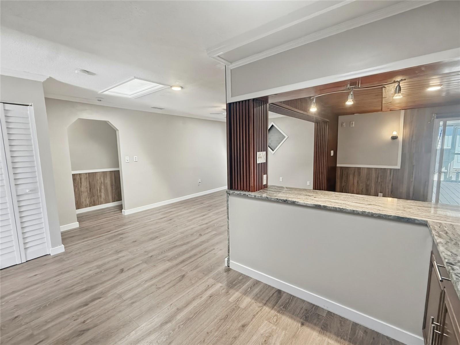 Image 6 of 22 For 219 Bennett Street