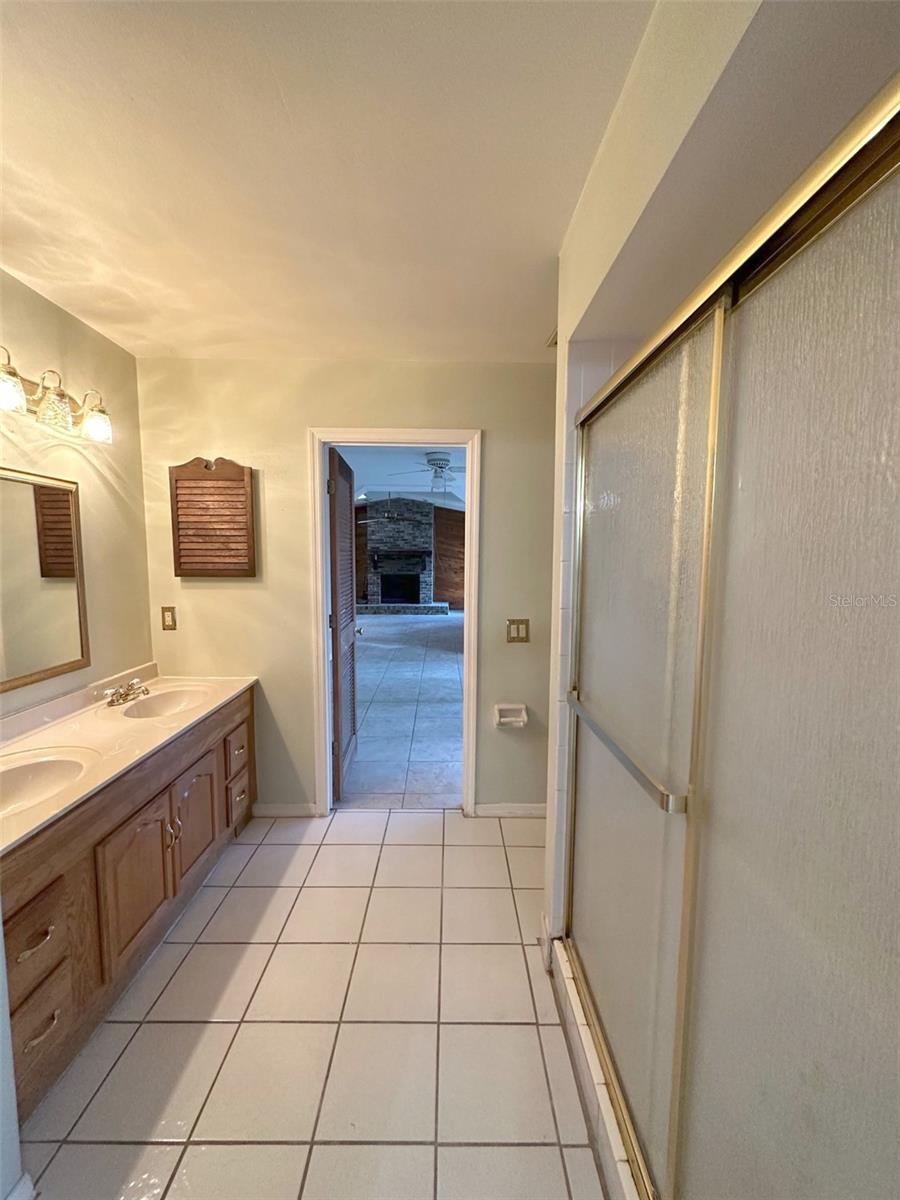 Image 24 of 33 For 5061 Barnegat Point Road