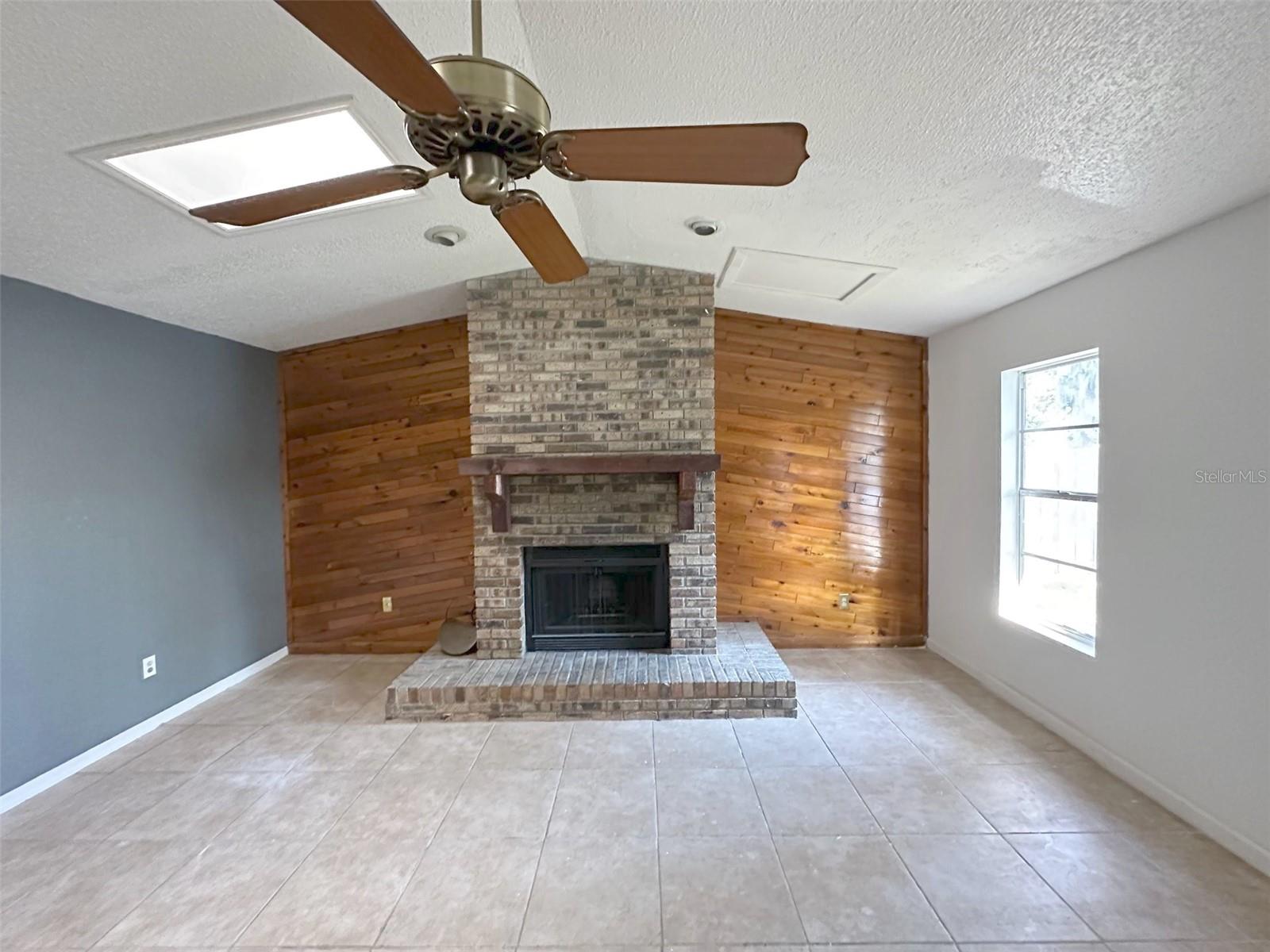 Image 5 of 33 For 5061 Barnegat Point Road