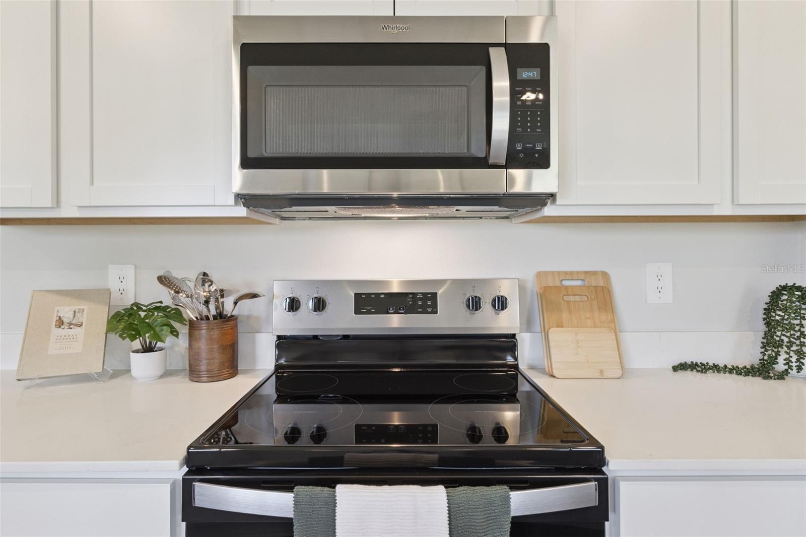 Listing photo id 14 for 3445 Nettle Loop