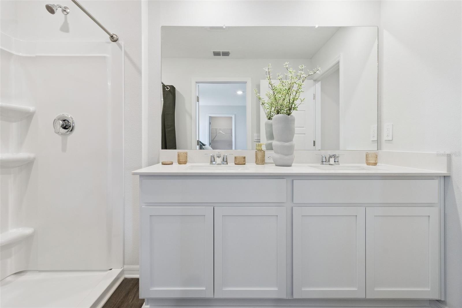 Listing photo id 23 for 3445 Nettle Loop