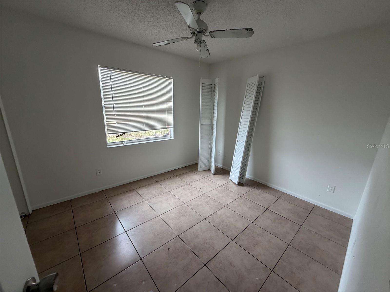 Image 5 of 6 For 5320 Snowflake Court