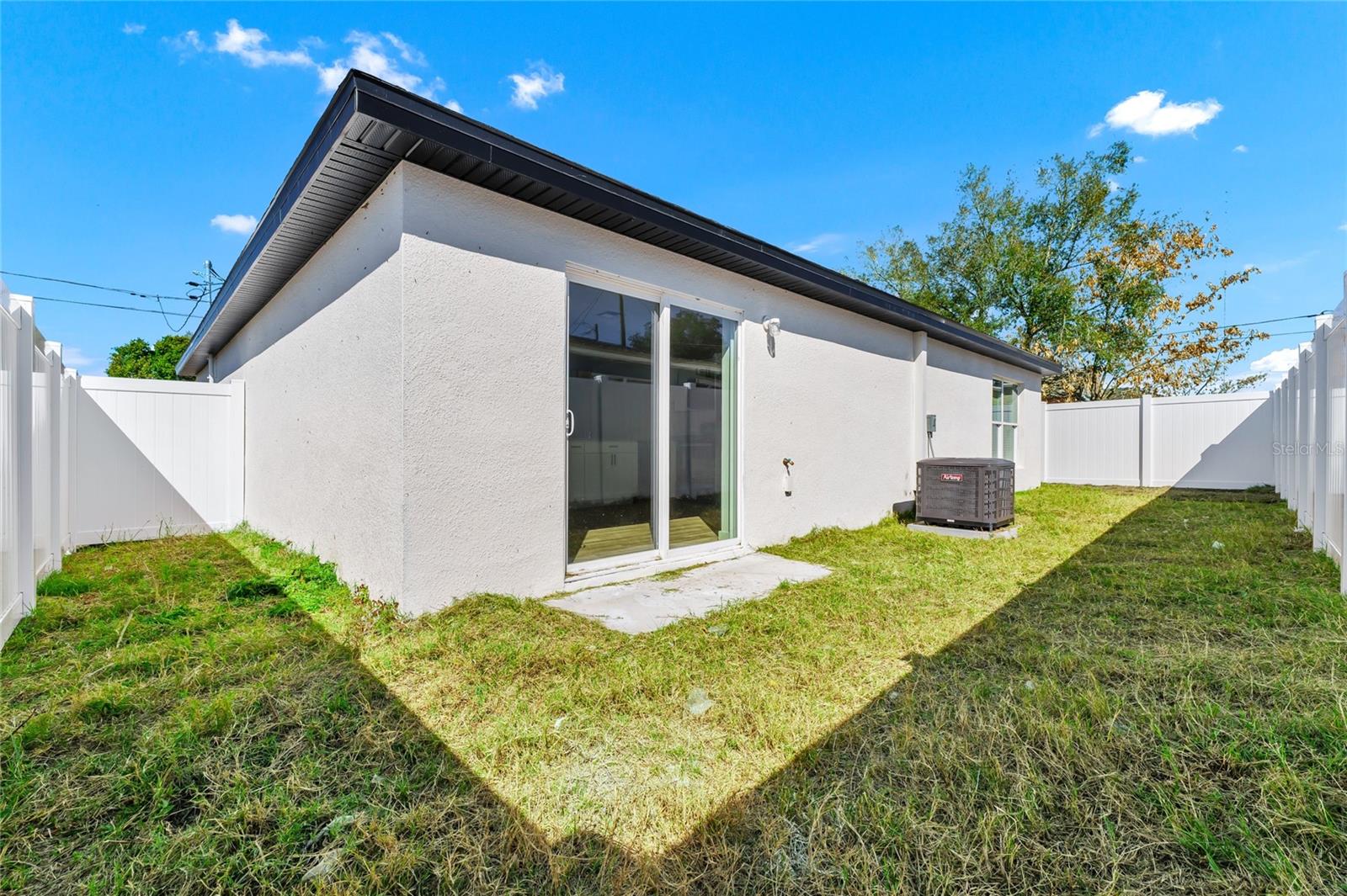 Image 33 of 47 For 701 Claude Holmes Sr Avenue