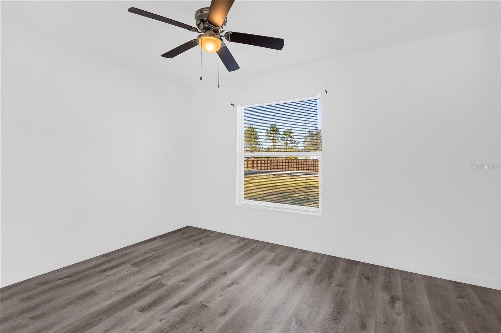 Image 14 of 29 For 549 Malauka Radial