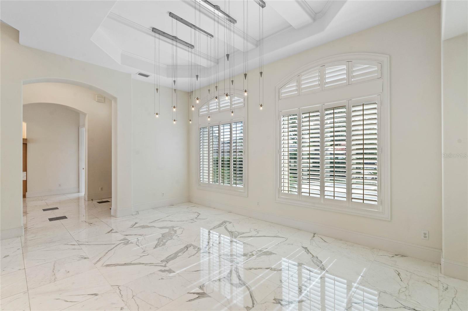 Image 15 of 31 For 9701 Lake Isleworth Court