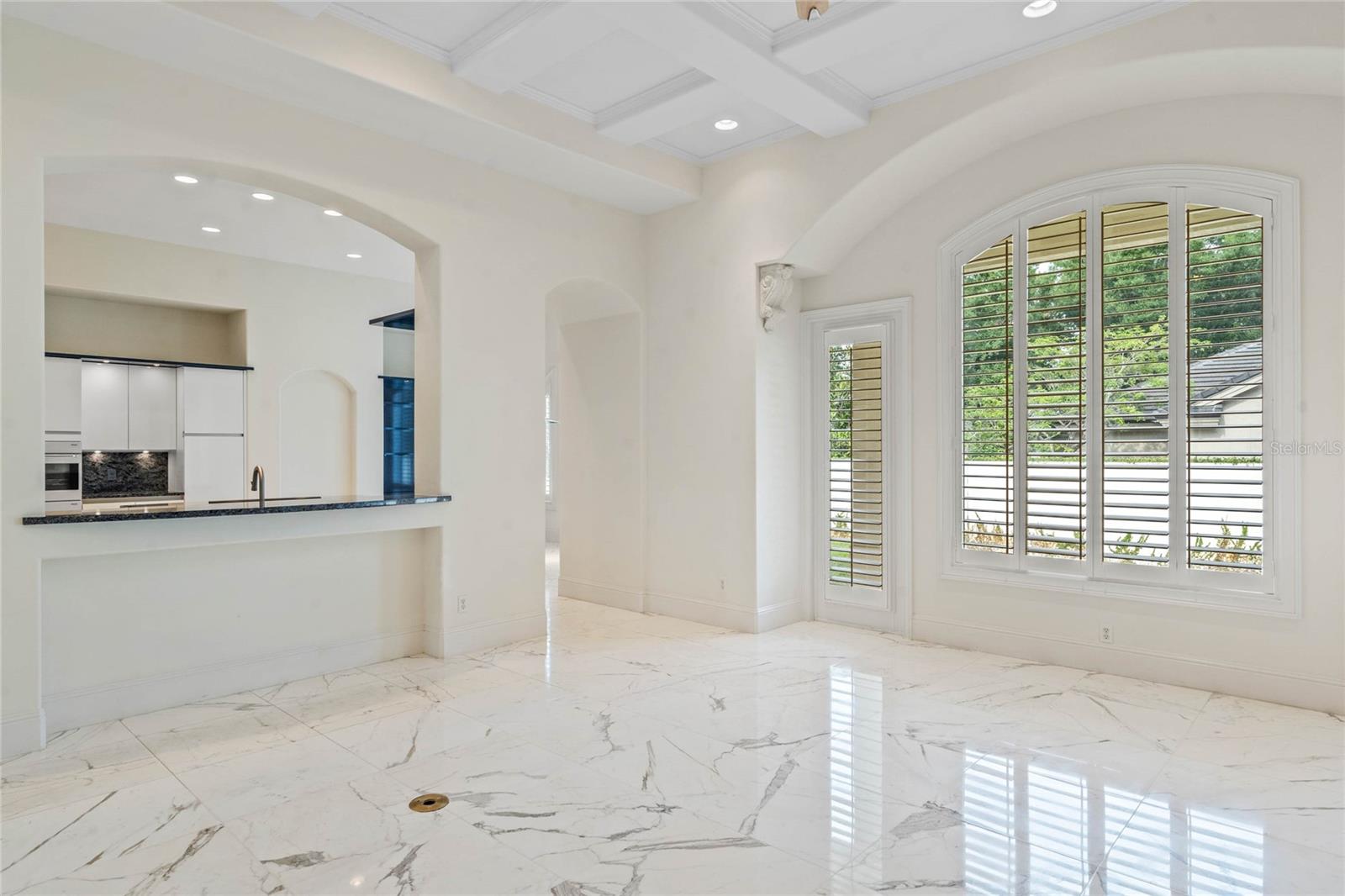 Image 21 of 31 For 9701 Lake Isleworth Court