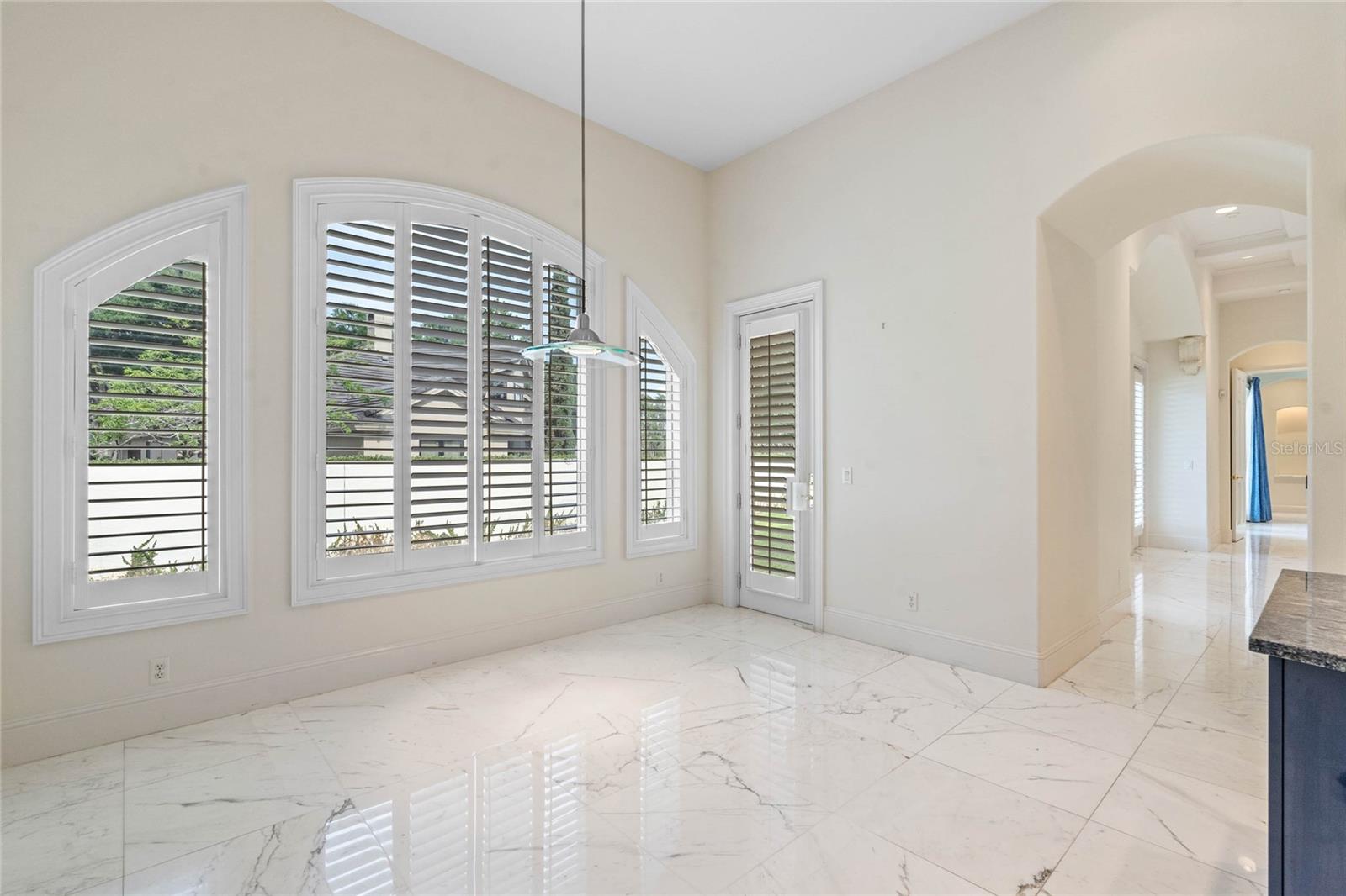 Image 23 of 31 For 9701 Lake Isleworth Court