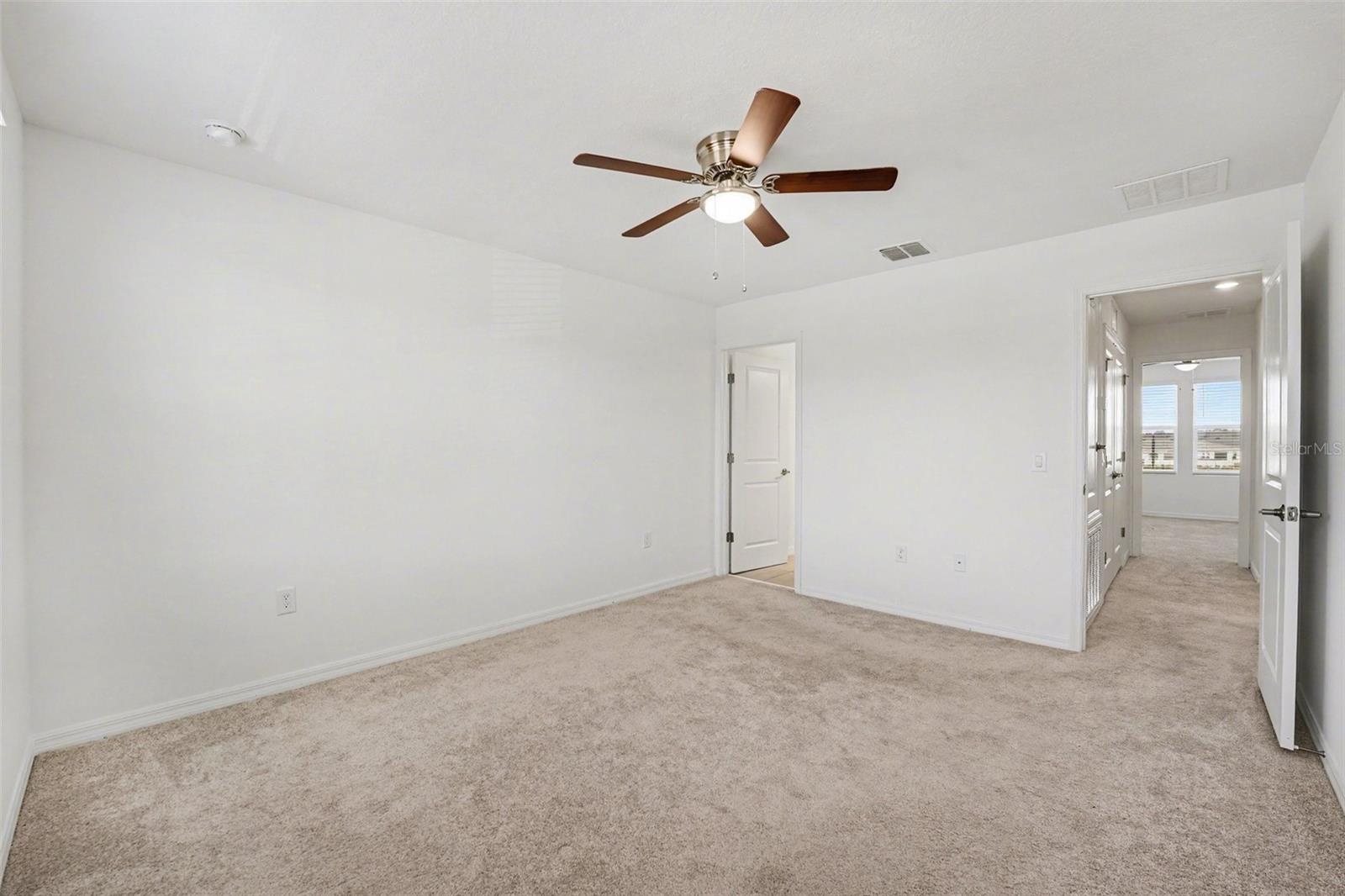 Image 16 of 34 For 2037 Viewfinder Street