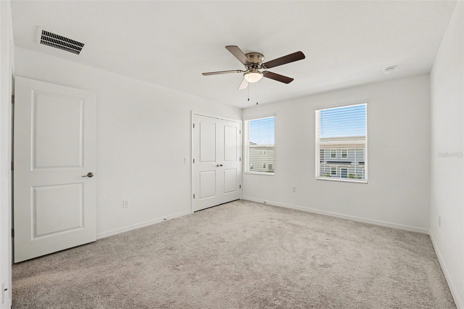 Image 18 of 34 For 2037 Viewfinder Street