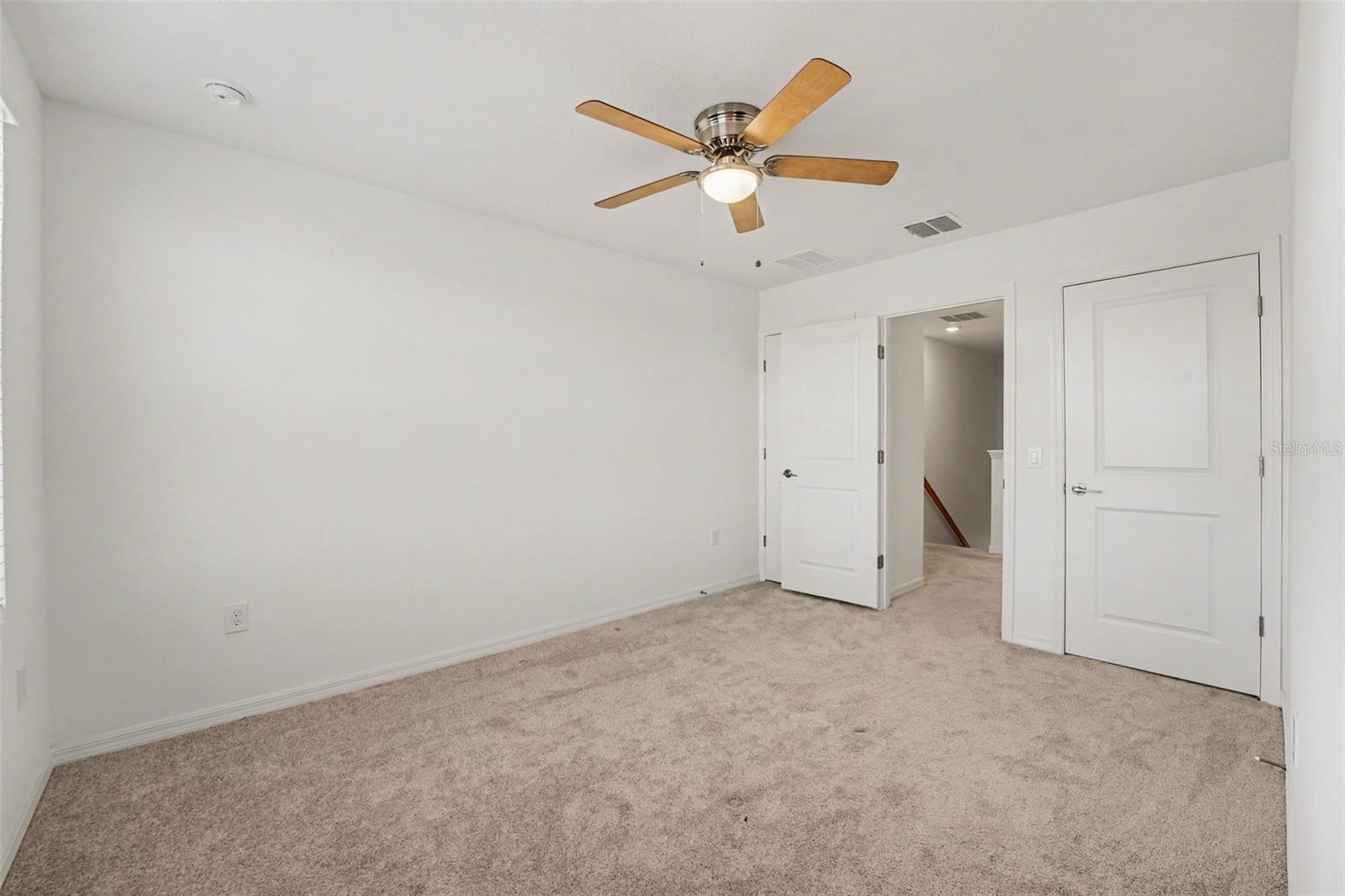 Image 24 of 34 For 2037 Viewfinder Street