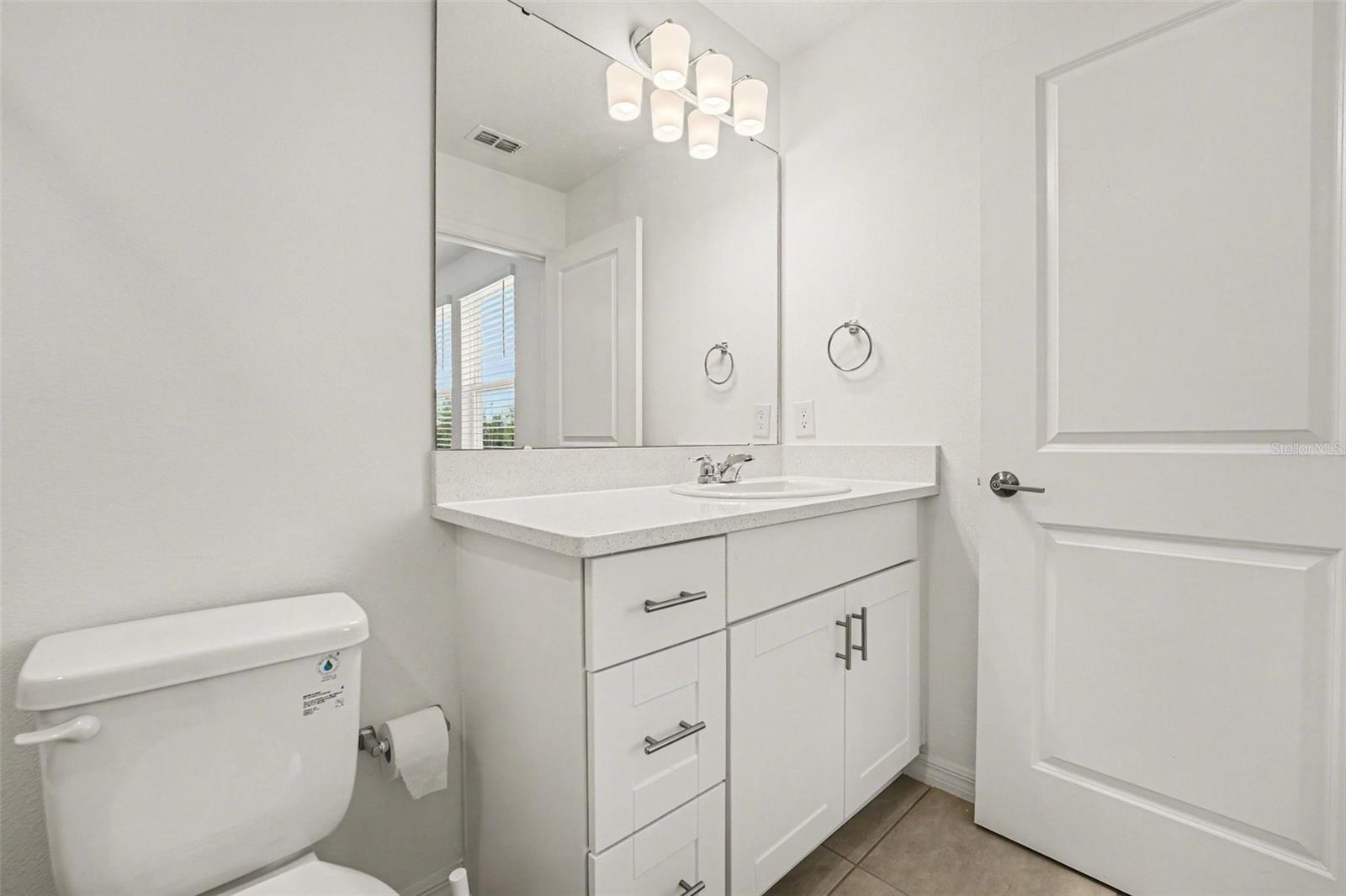 Image 29 of 34 For 2037 Viewfinder Street