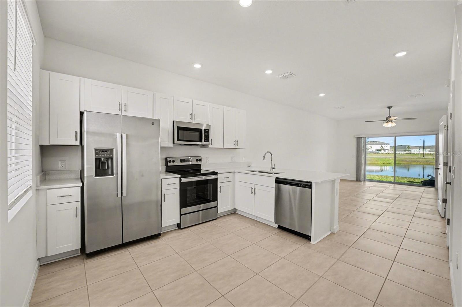 Image 8 of 34 For 2037 Viewfinder Street