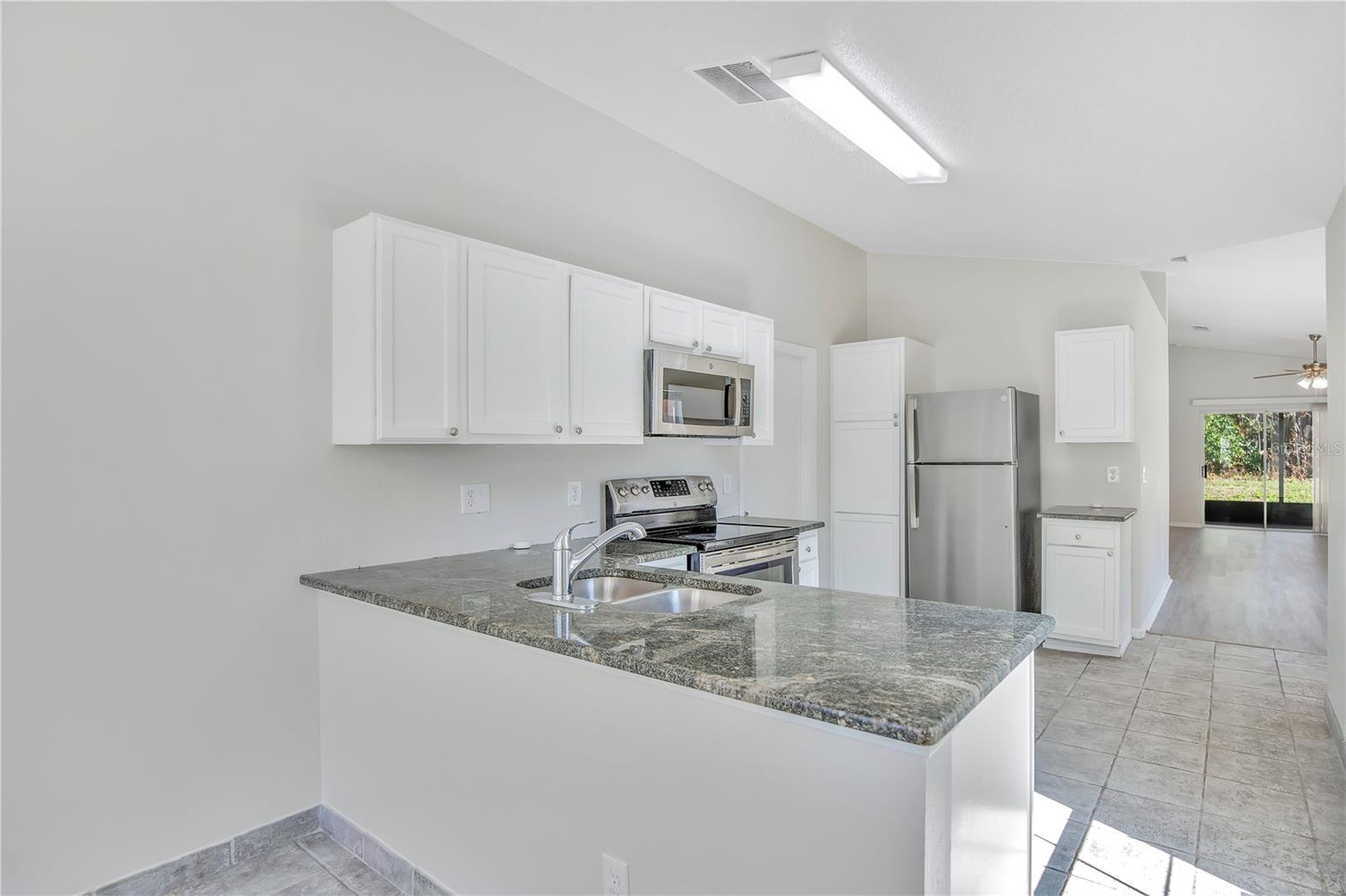 Image 12 of 34 For 1537 Rivers Edge Drive