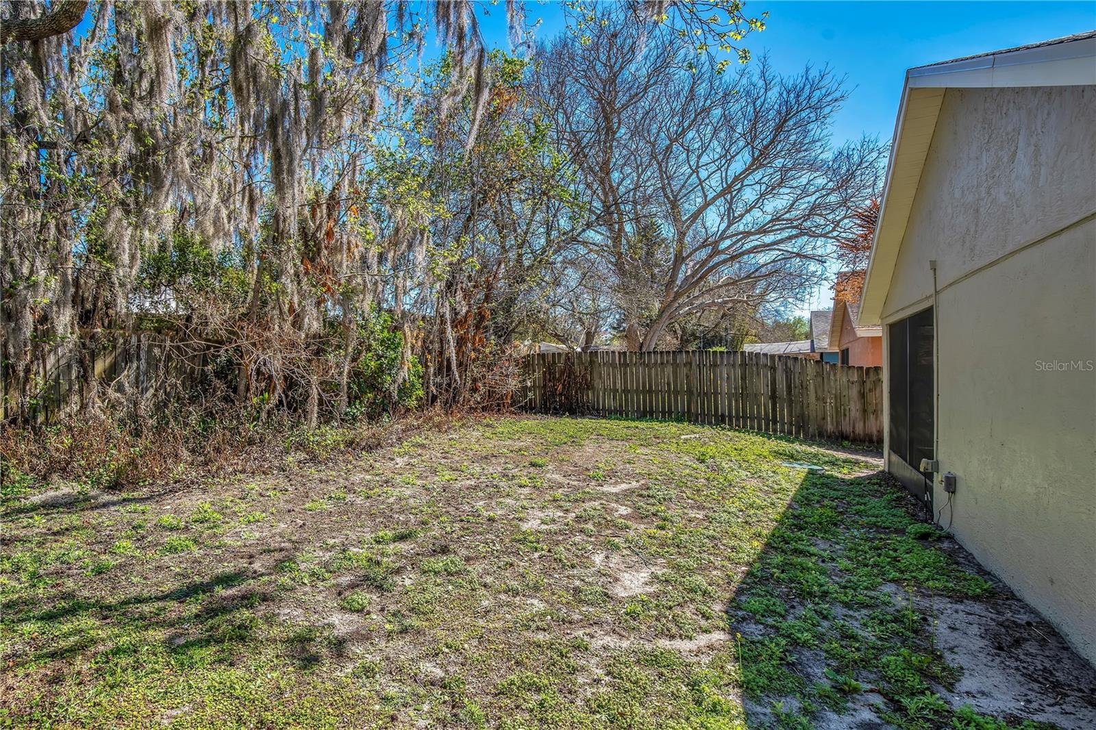 Image 25 of 34 For 1537 Rivers Edge Drive