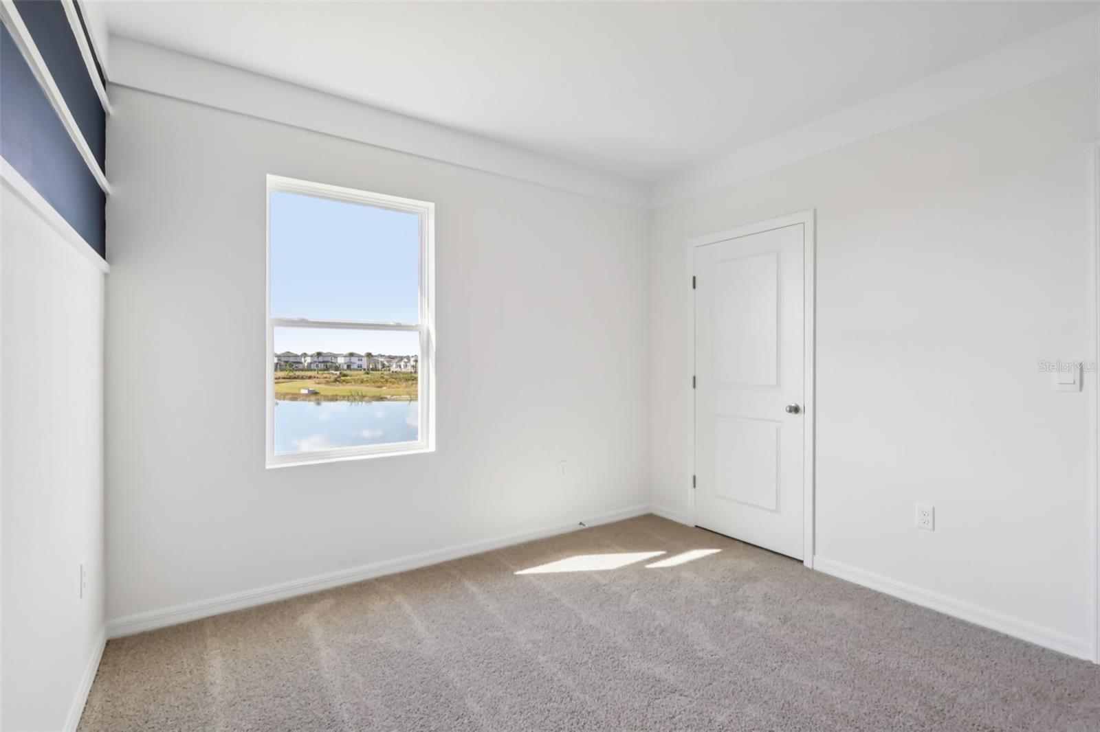 Image 23 of 33 For 5725 Somerset Drive