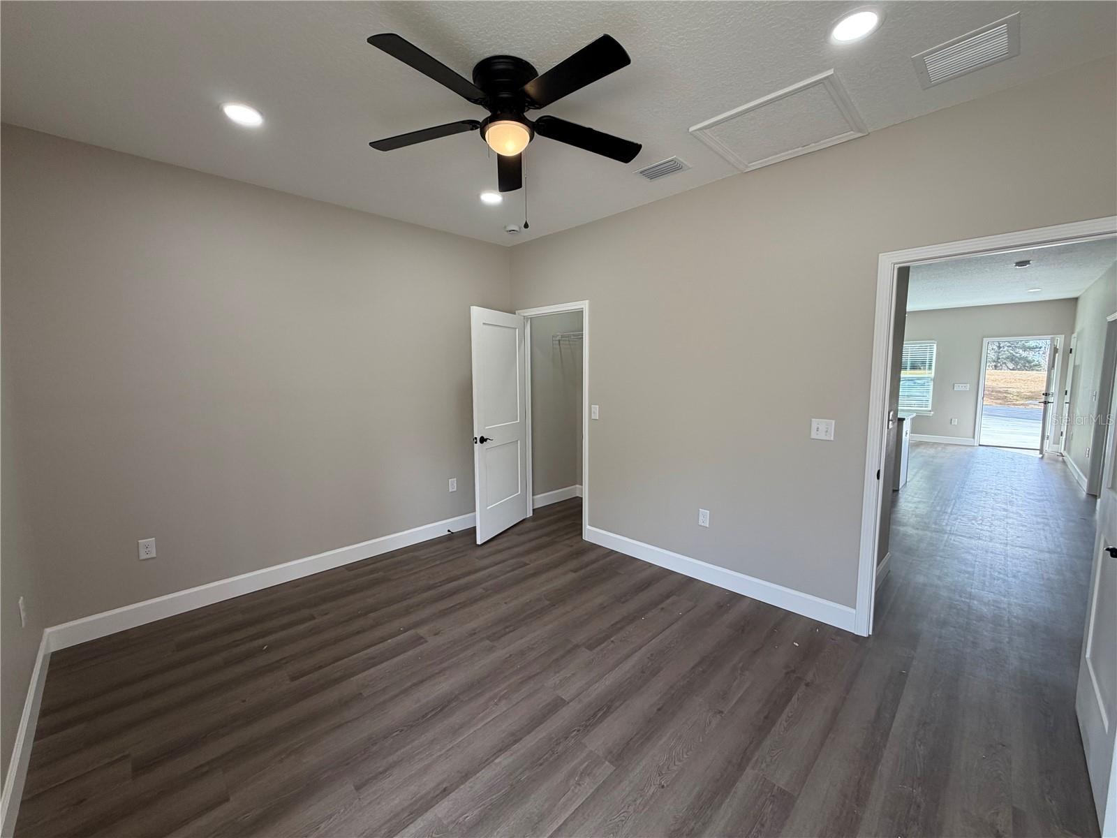 Image 15 of 15 For 1418 Magnolia Loop 104