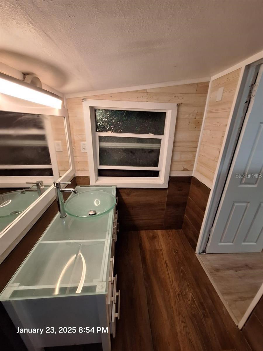 Image 12 of 19 For 6505 Oelsner Street