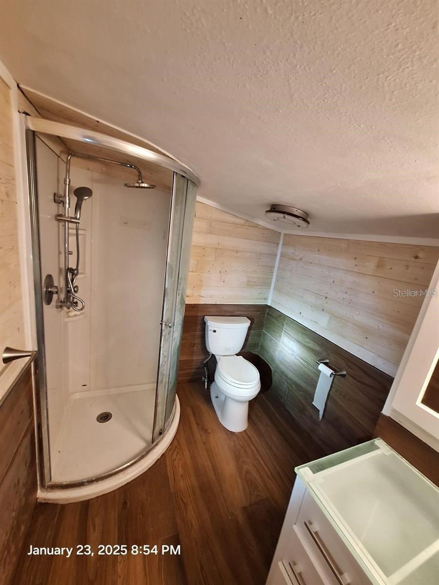 Image 14 of 19 For 6505 Oelsner Street