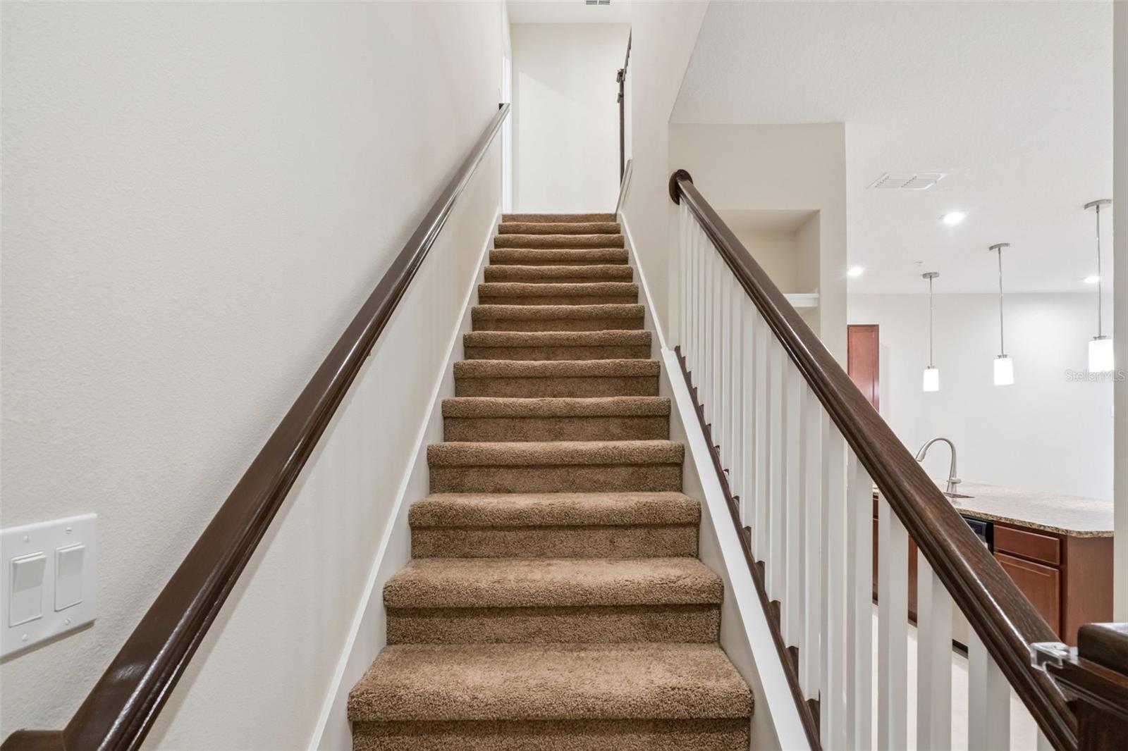 Image 19 of 59 For 9915 Highland Sky Alley