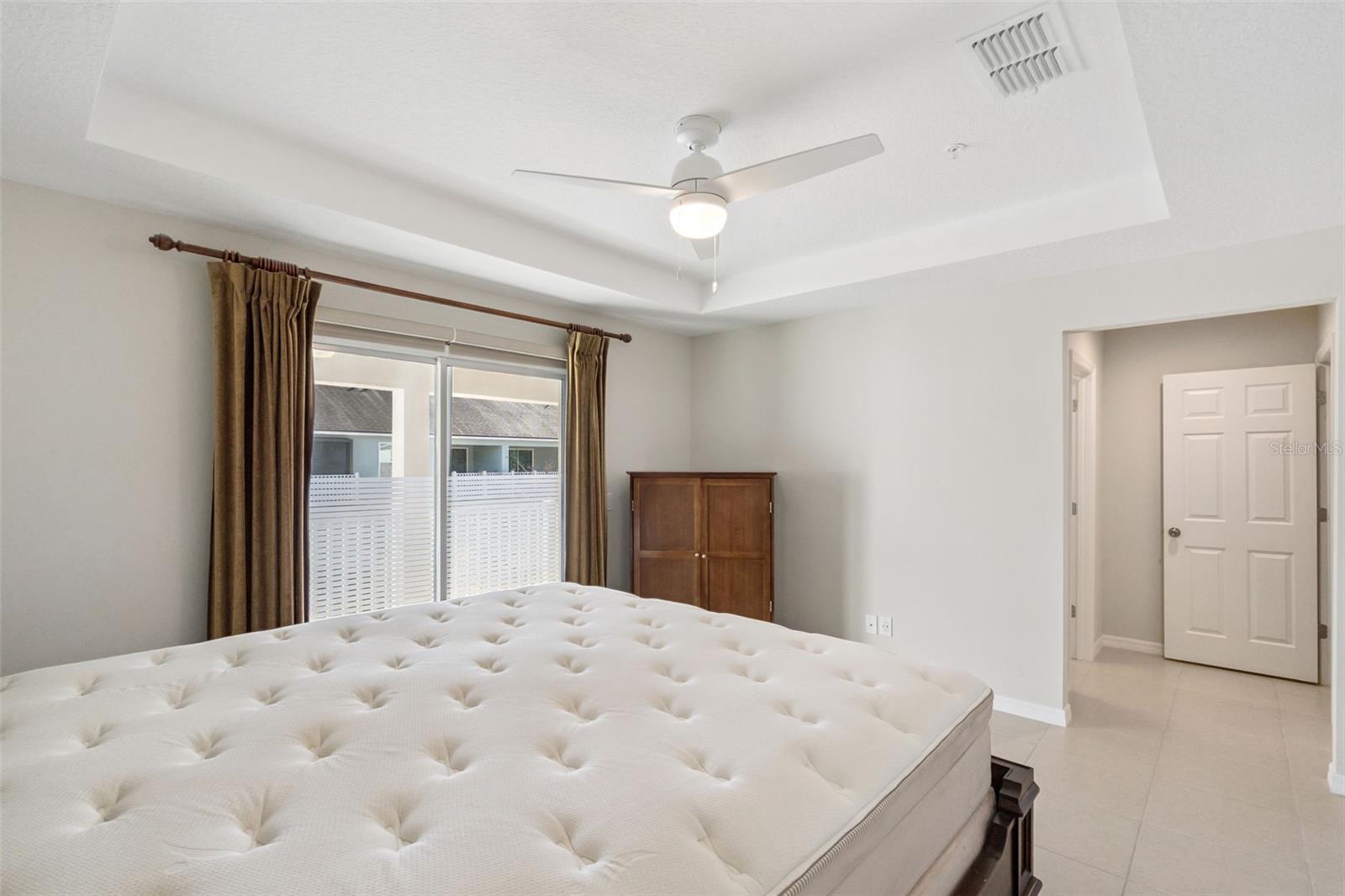 Image 22 of 59 For 9915 Highland Sky Alley