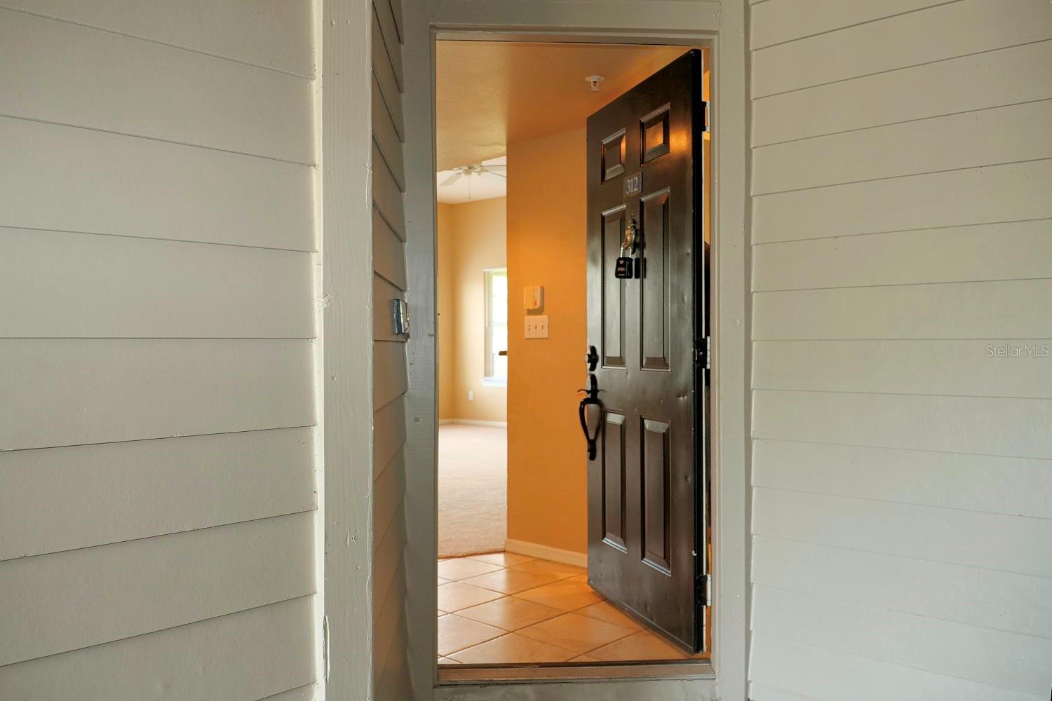 Image 2 of 22 For 408 Summit Ridge Place 312