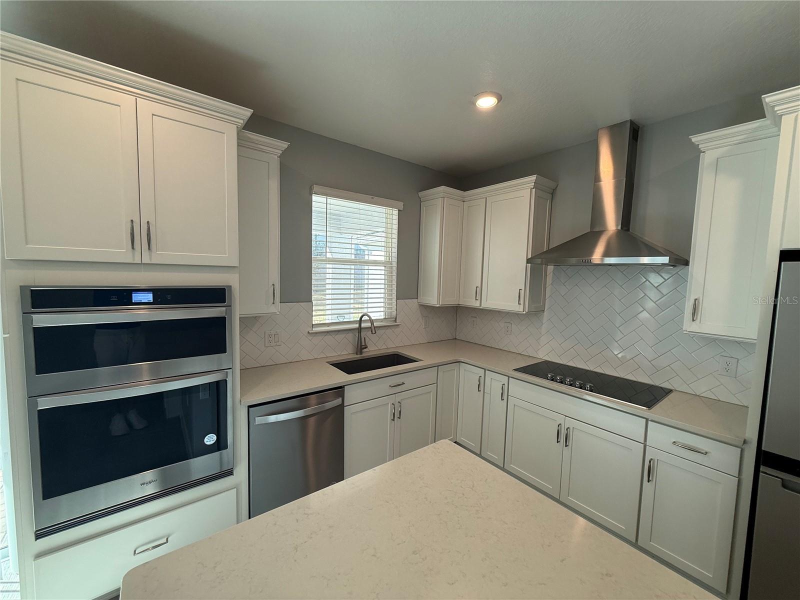 Image 12 of 35 For 4584 Gliding Wave Street