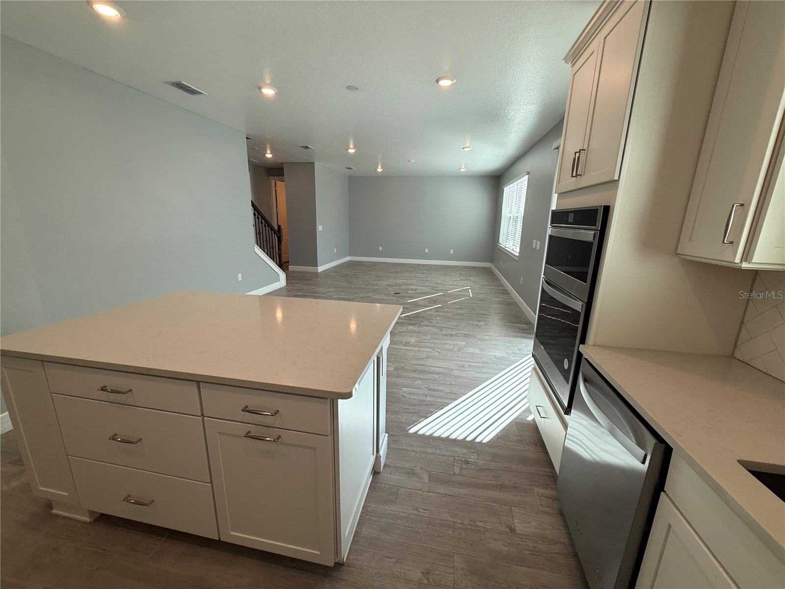 Image 15 of 35 For 4584 Gliding Wave Street