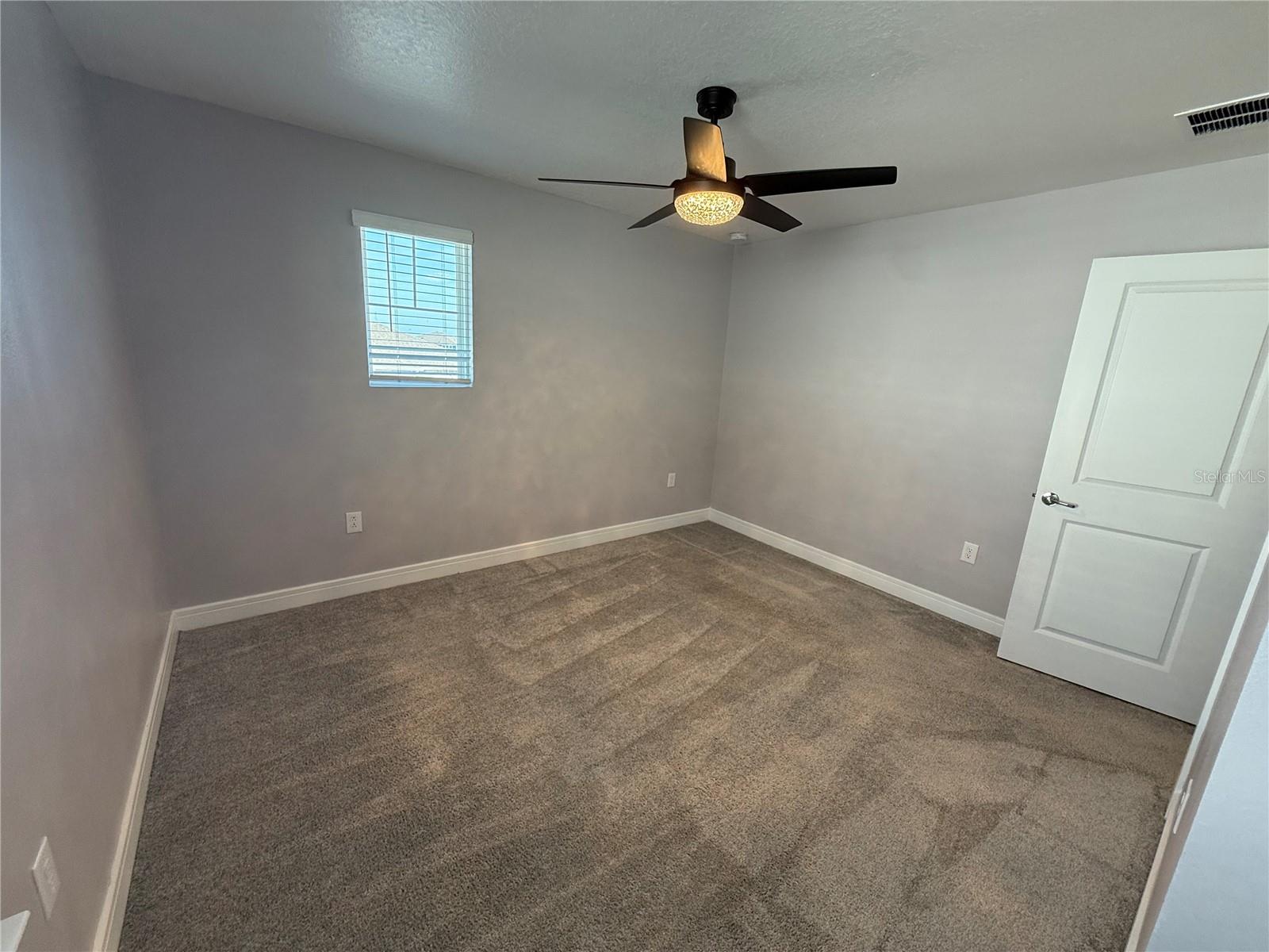 Image 24 of 35 For 4584 Gliding Wave Street