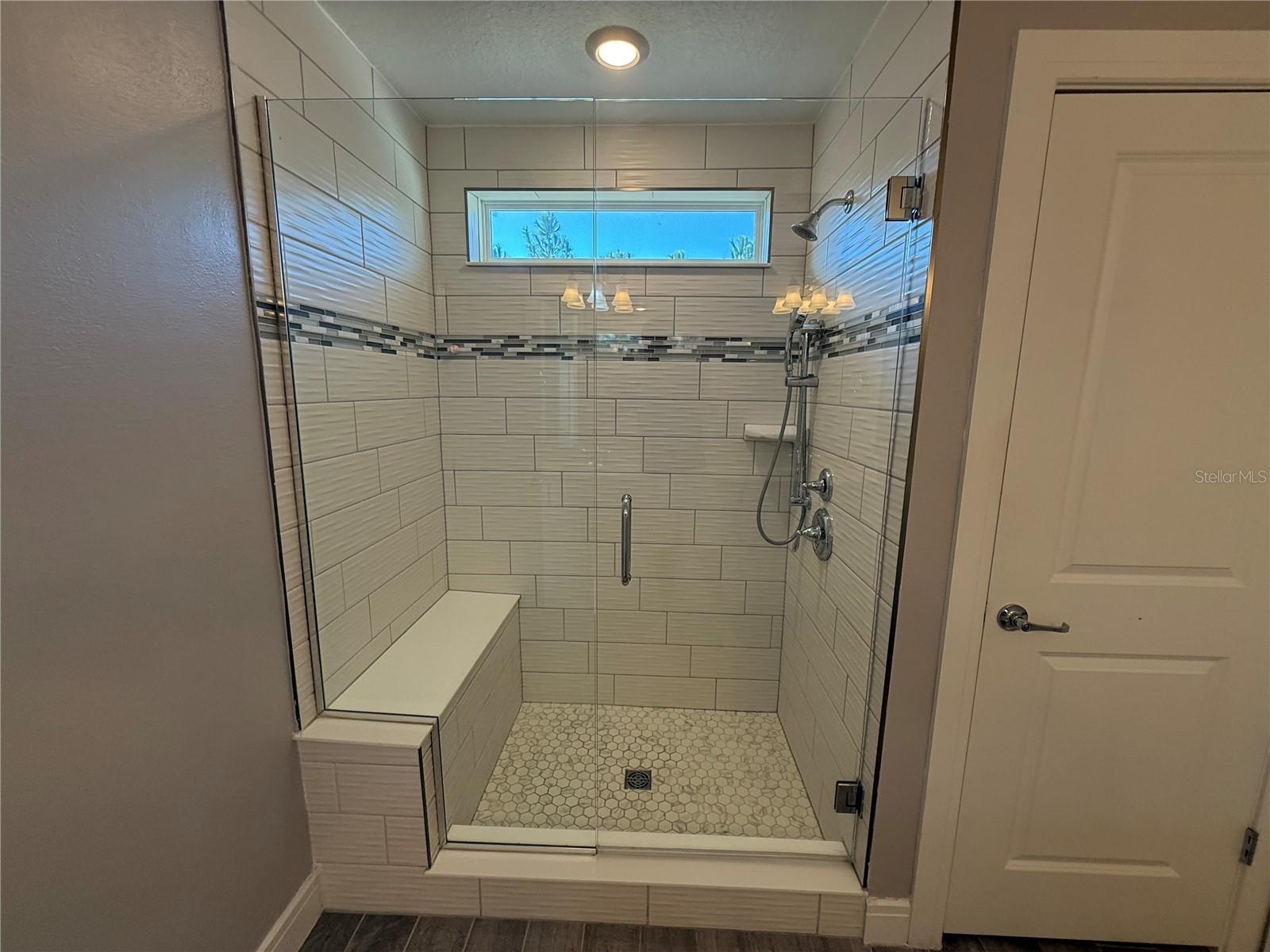 Image 32 of 35 For 4584 Gliding Wave Street