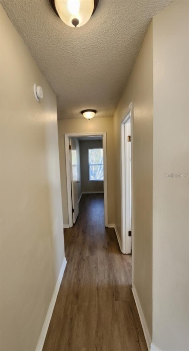 Image 25 of 32 For 6050 Scotchwood Glen 105