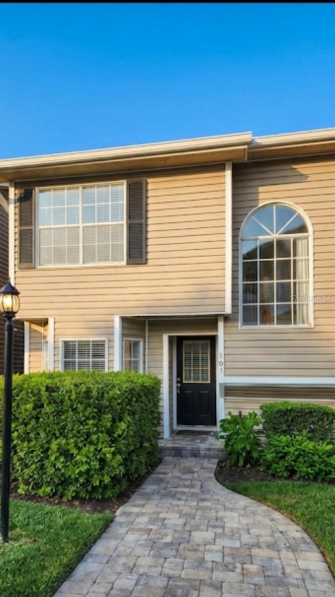 Image 3 of 32 For 6050 Scotchwood Glen 105