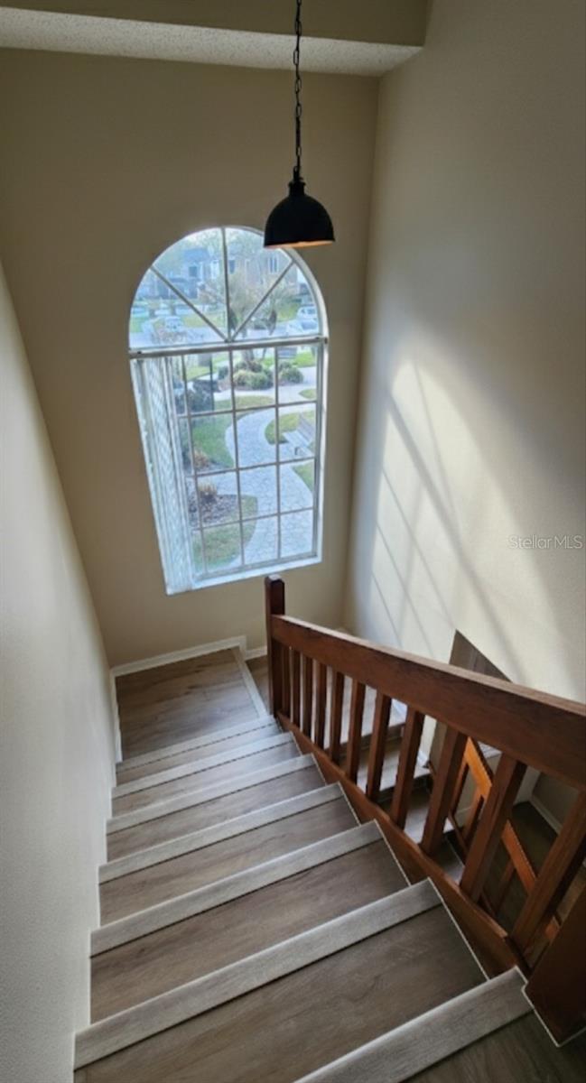 Image 32 of 32 For 6050 Scotchwood Glen 105