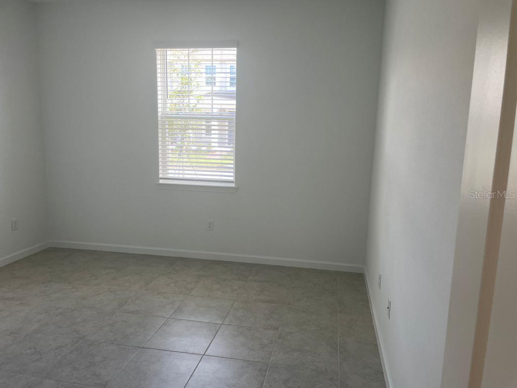 Image 9 of 26 For 5374 Lake Virginia Street