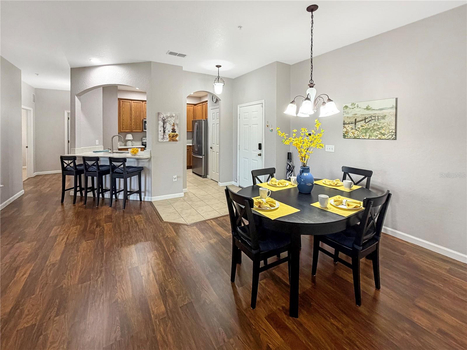 Image 39 of 69 For 3000 Laurel Park  305