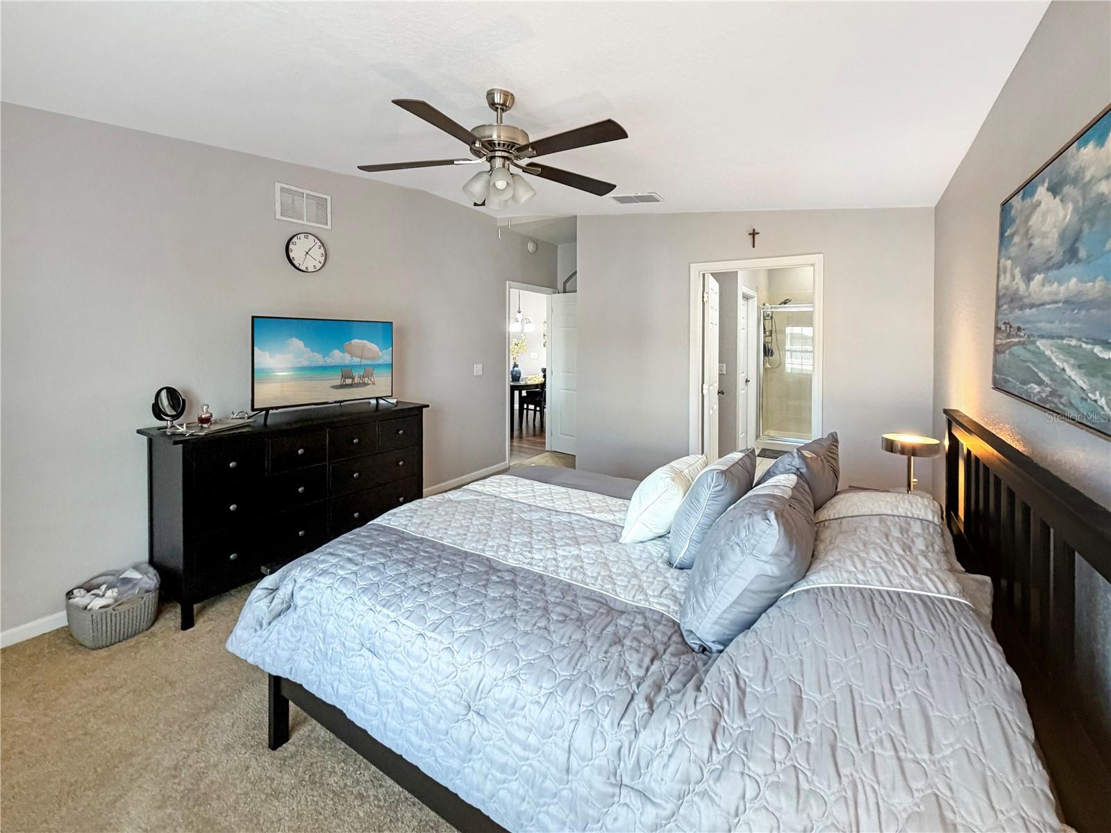 Image 53 of 69 For 3000 Laurel Park  305