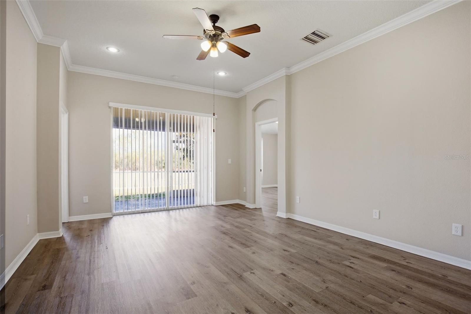 Image 20 of 44 For 18933 New Passage Boulevard