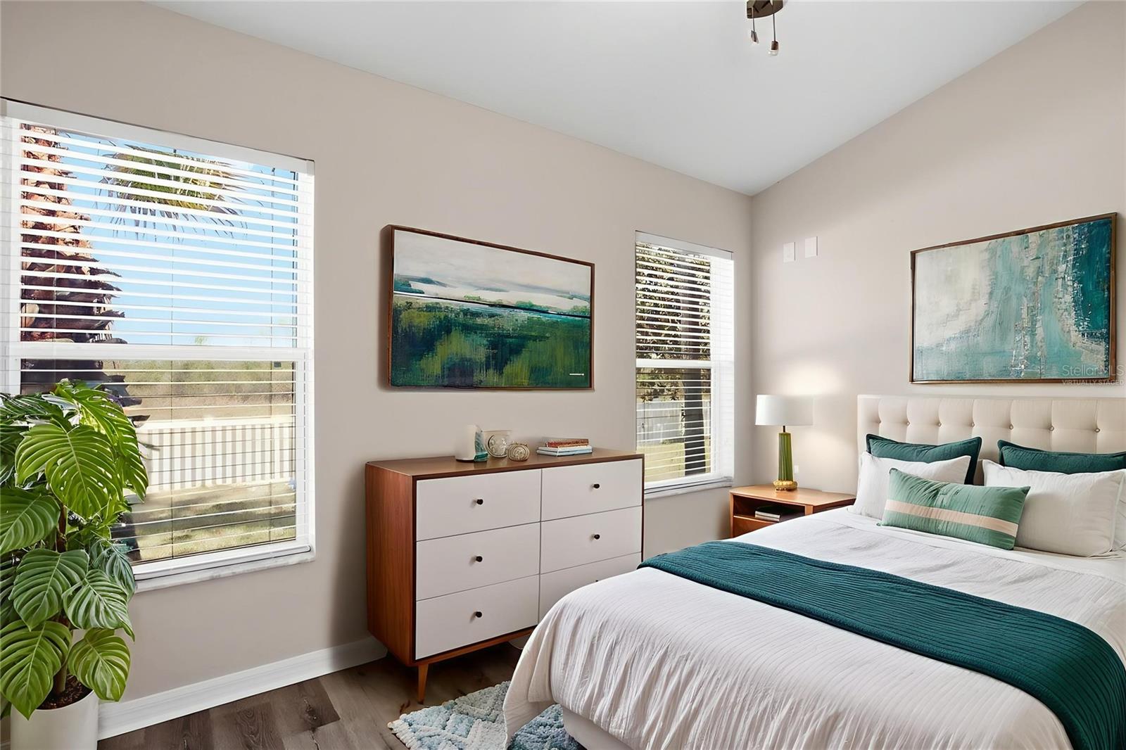 Image 5 of 44 For 18933 New Passage Boulevard