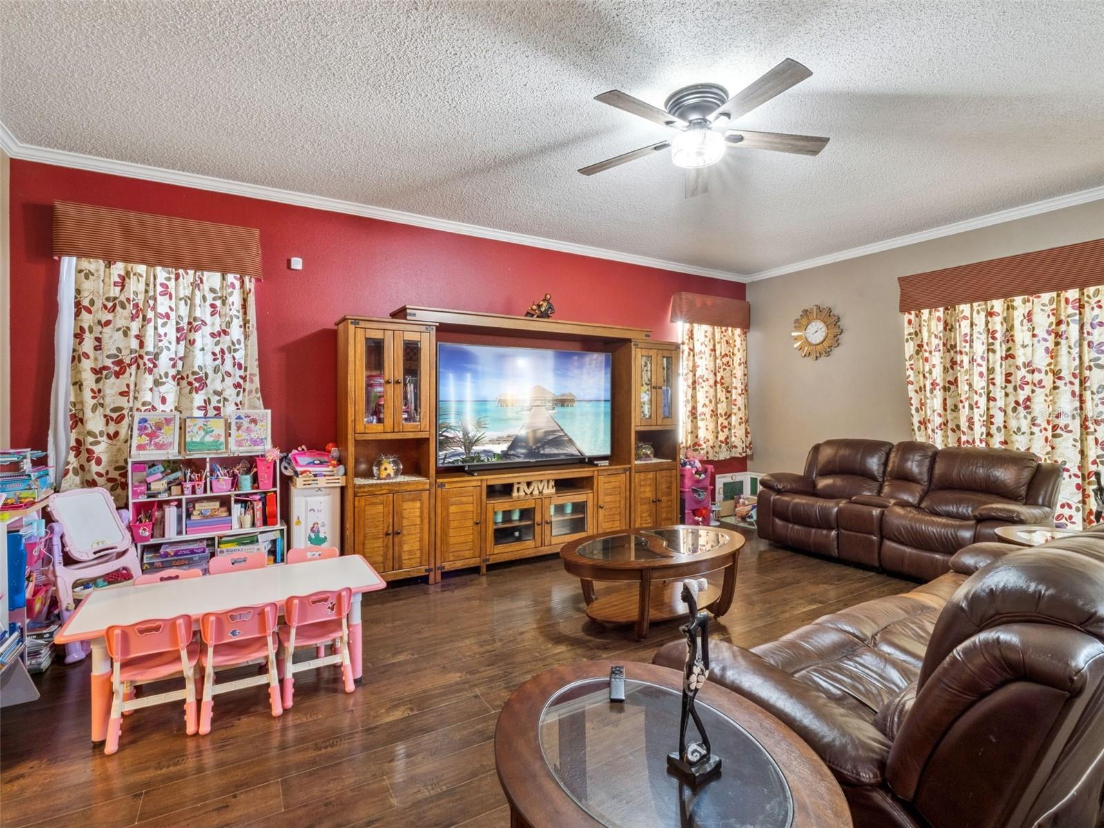 Image 15 of 45 For 1260 Darnaby Way