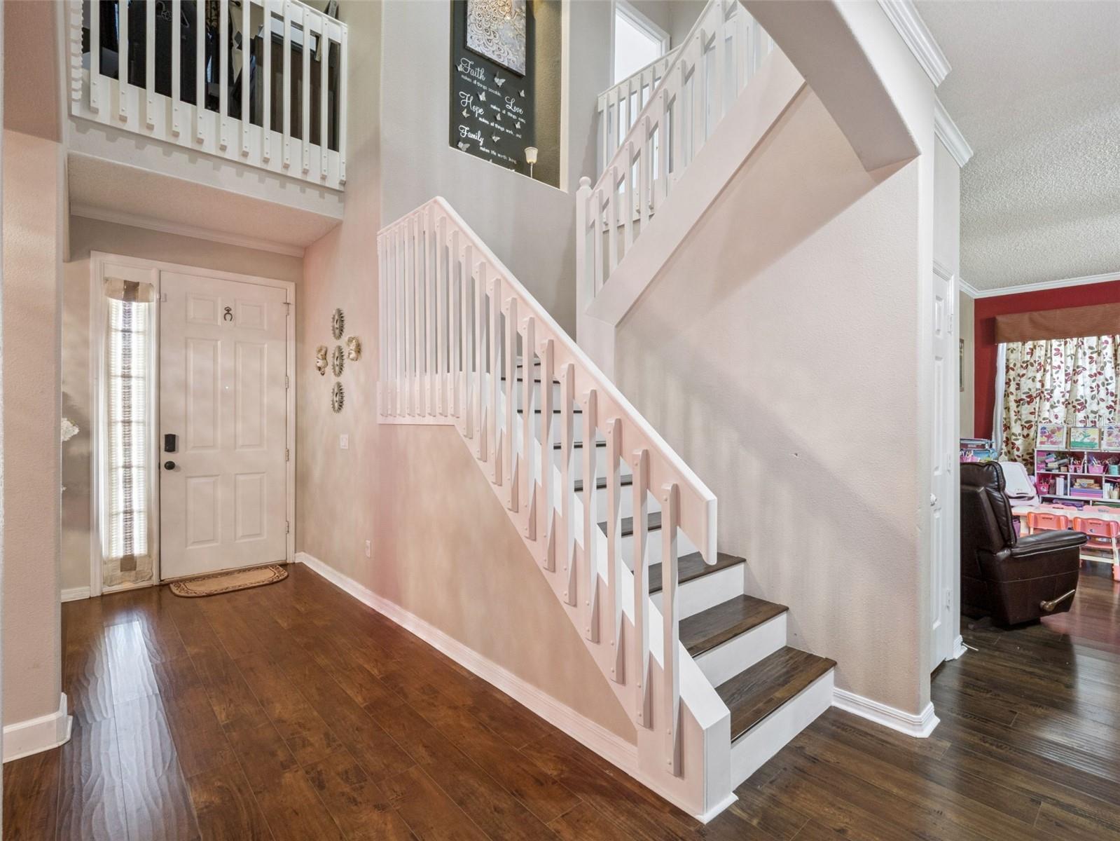 Image 7 of 45 For 1260 Darnaby Way