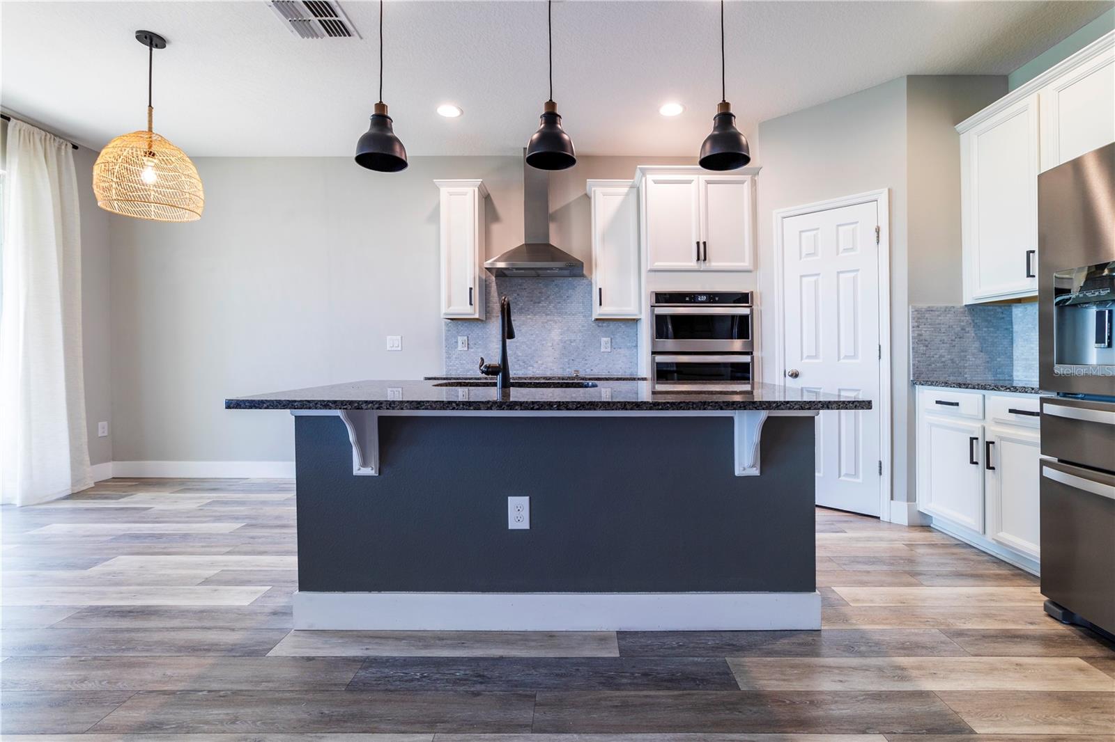 Image 10 of 43 For 403 Blue Cypress Drive