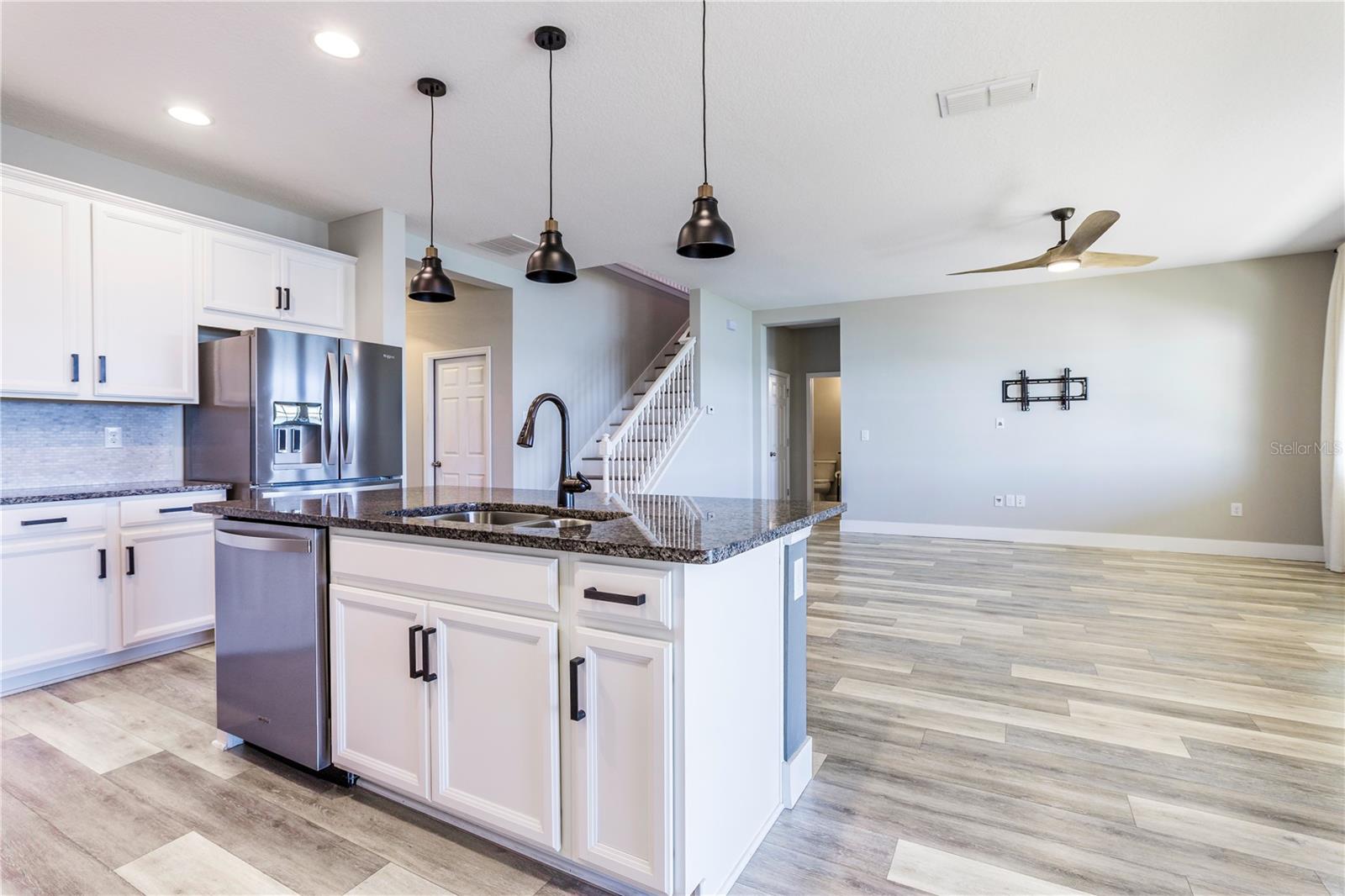 Image 13 of 43 For 403 Blue Cypress Drive