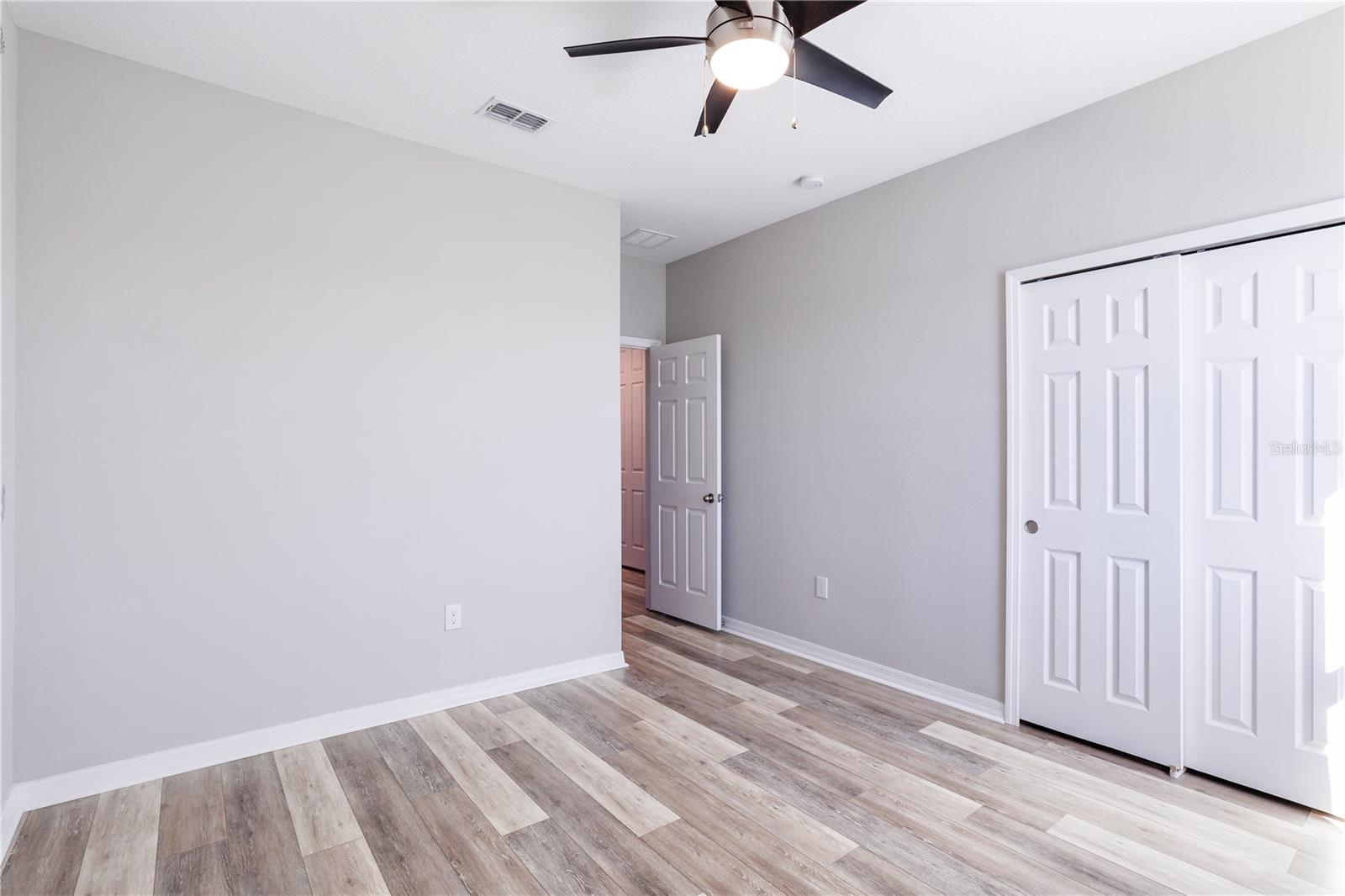 Image 34 of 43 For 403 Blue Cypress Drive