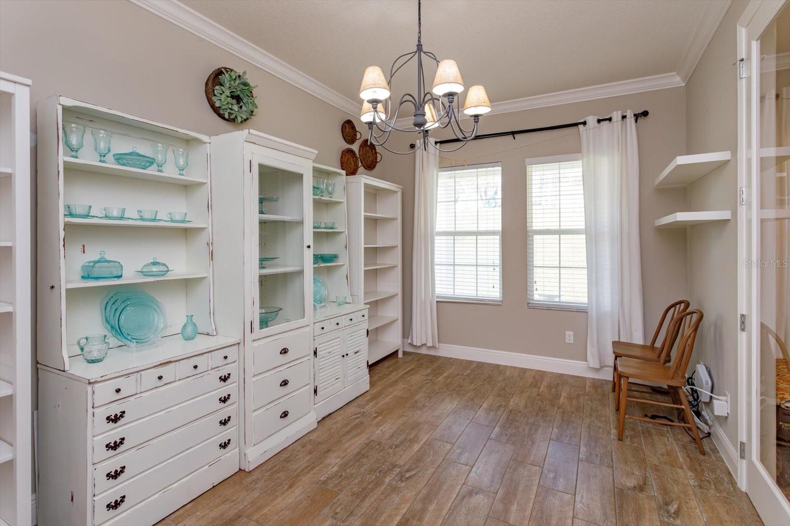 Image 8 of 49 For 30339 Plymouth Creek Circle