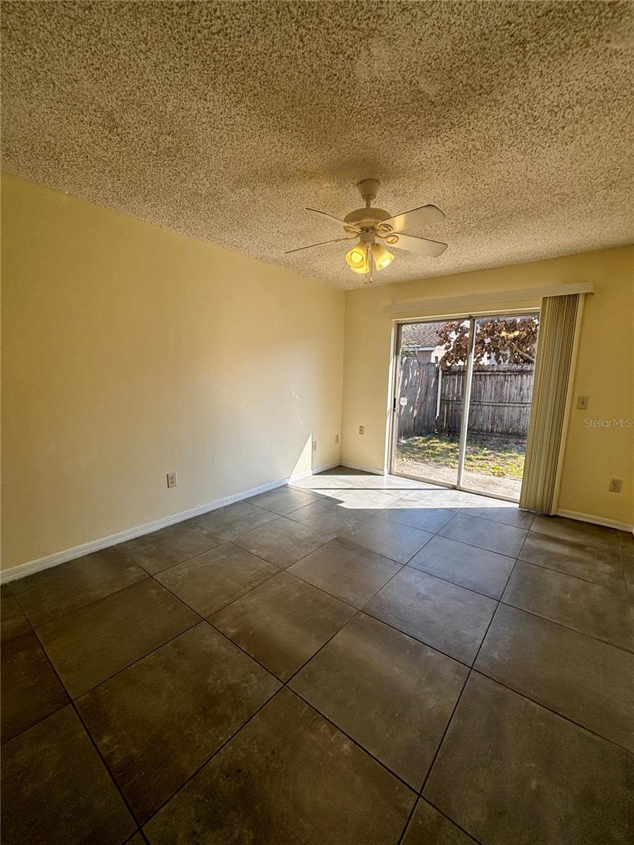 Image 19 of 23 For 1209 Roma Court